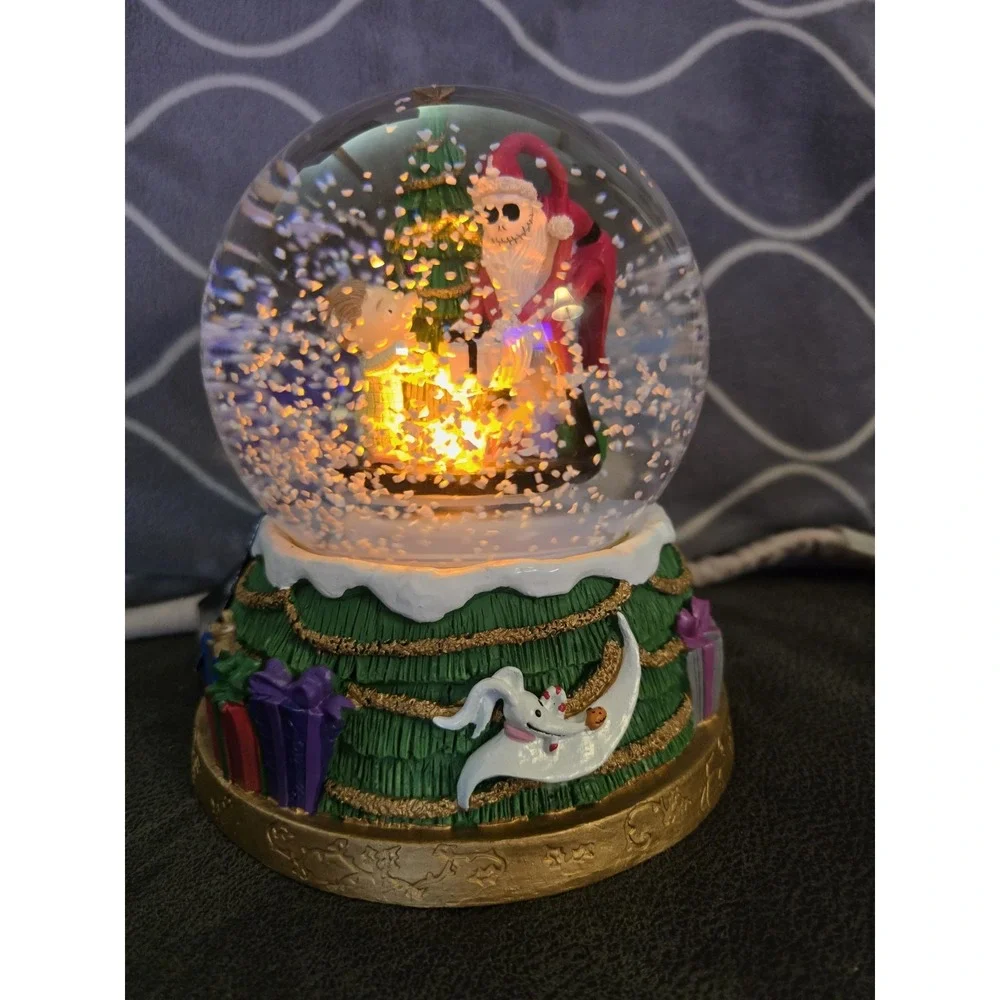 Nightmare‎ Before Christmas Light Up Musical Snomotion Waterglobe